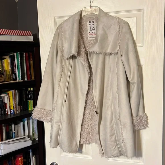 Pete & Greta shearling fur jacket / coat . Small - Picture 1 of 8